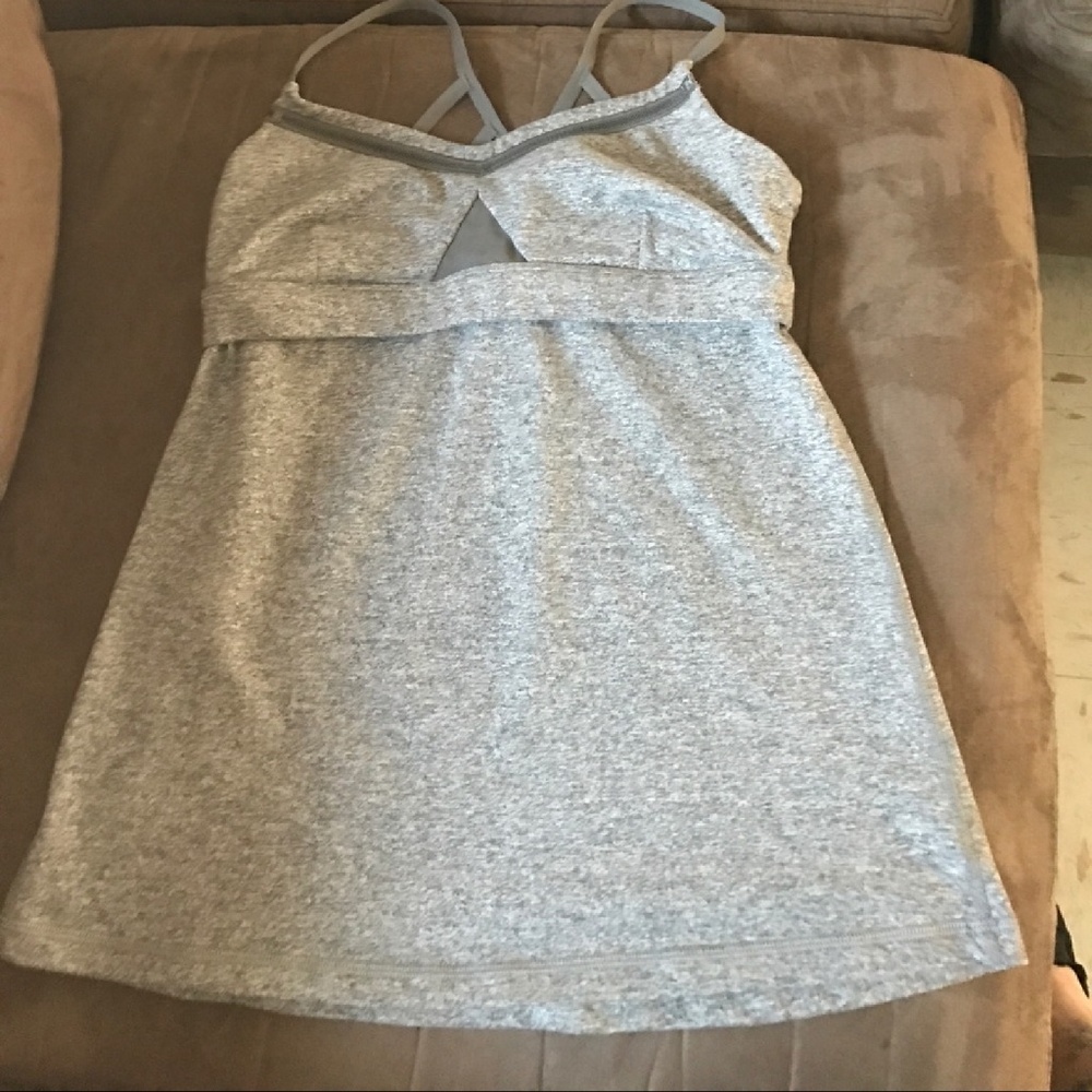 Lululemon Tank size 8